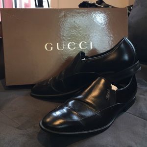 Men’s Black Leather Gucci Loafer